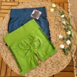 شورتک ورزشی سیملس زنانه زاپ دار سبز و سبز کله غازی XL